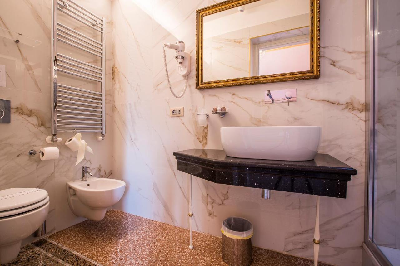 Trastevere Royal Suite Trilussa Rome Bagian luar foto